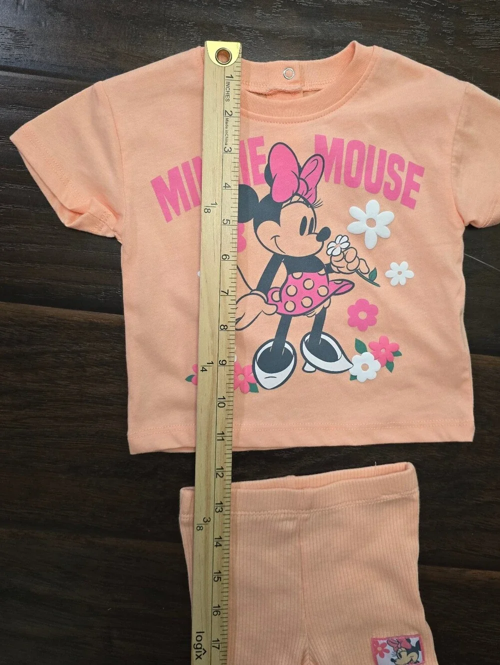 NWT Disney Minnie Mouse Peach T-shirt and Shorts Set Girls 0-3M